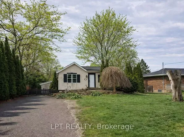 228 Pine Cove Rd, Burlington, ON L7N 1W2