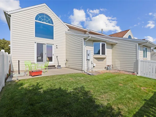 2004 Market Place Dr #2004, Great Falls, MT 59404