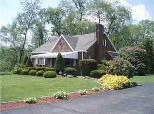 273 Center Grange Rd, Aliquippa, PA 15001