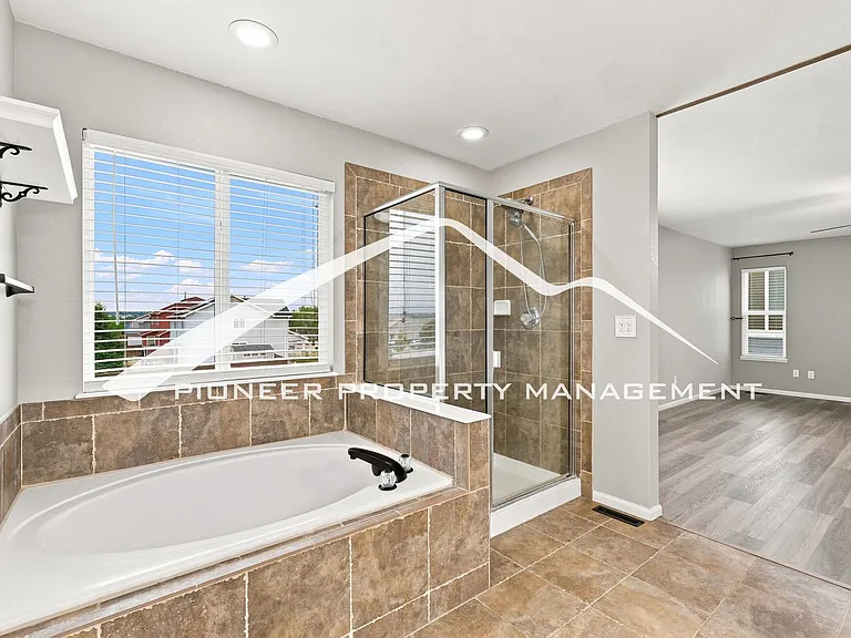8018 Parsonage Ln — Photo 16