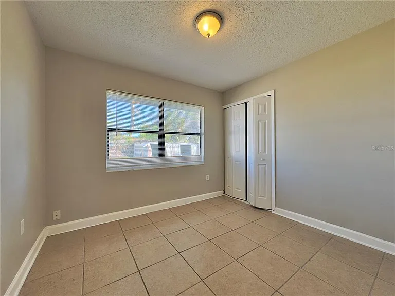 1219 Browning Ave — Photo 14