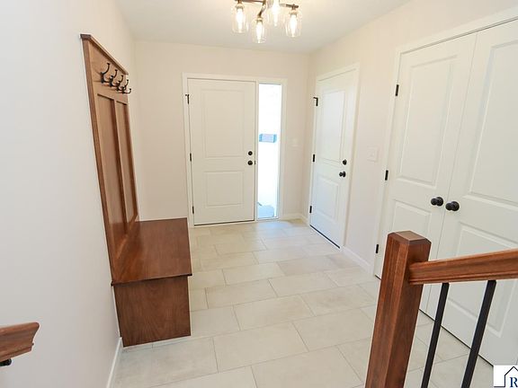 5th image of 11 Sunset Ct