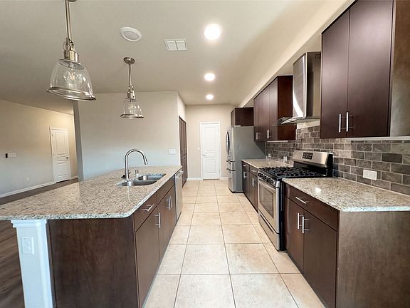 2nd image of 1308 Morning Ridge Trl