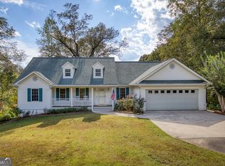 1673 Damascus Rd, Ball Ground, GA 30107