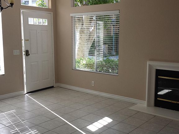 4th image of 7215 Calabria Ct Unit 75