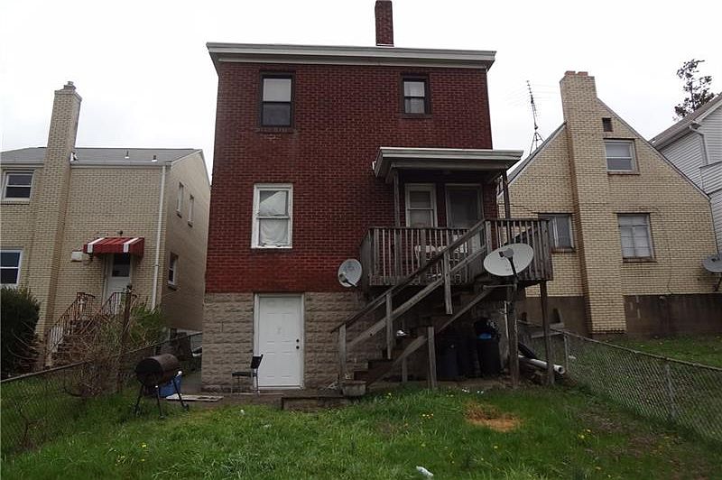 2nd image of 193 Saint Joseph St