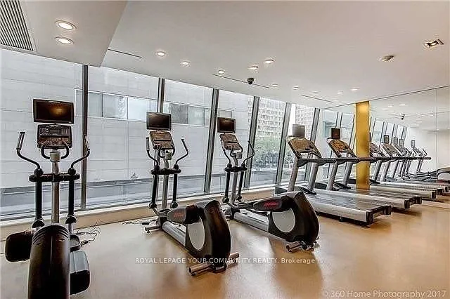 832 Bay St #1505 — Photo 3