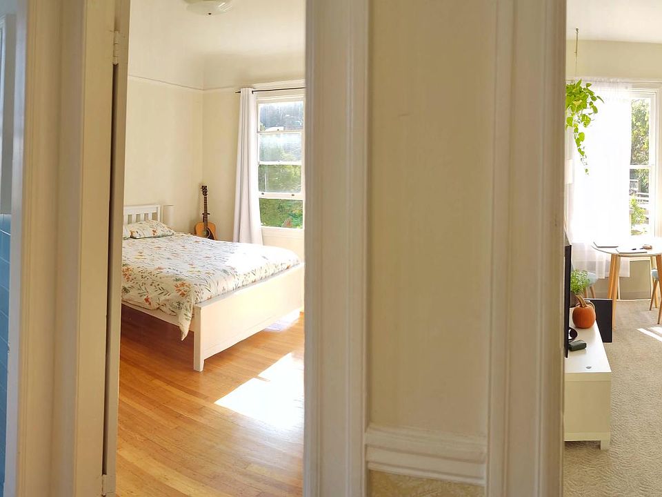 1st image of 224 Precita Ave #2
