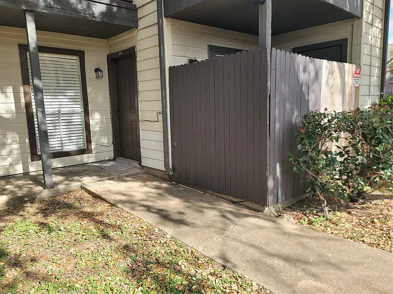 12615 Brookglade Cir #409 — Photo 15
