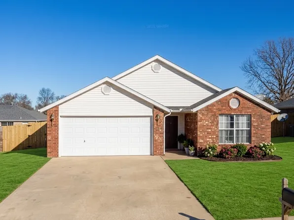 807 Rachel Ave, Bentonville, AR 72712