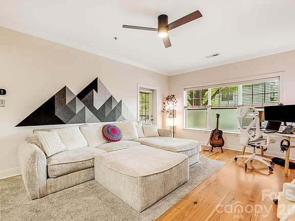 3rd image of 175 S Lexington Ave Unit 106