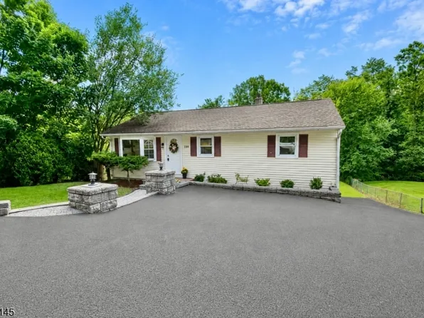 130 Brooklyn Stanhope Rd, Hopatcong Boro, NJ 07874