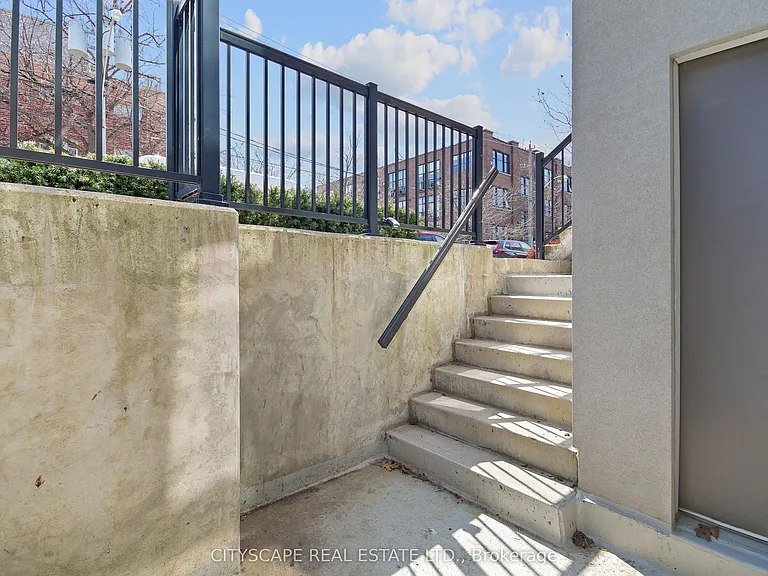 370 Wallace Ave #501 — Photo 7