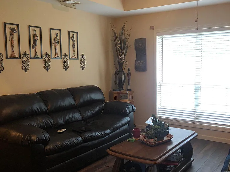 143 Simmons Dr — Photo 13
