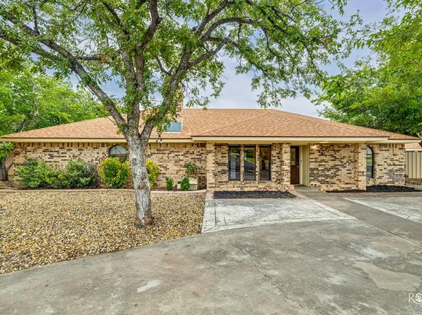 5318 Green Valley Trl, San Angelo, TX 76904