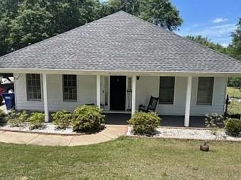 122 Lee Road 2107