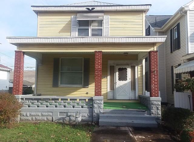 1st image of 1010 Indiana St