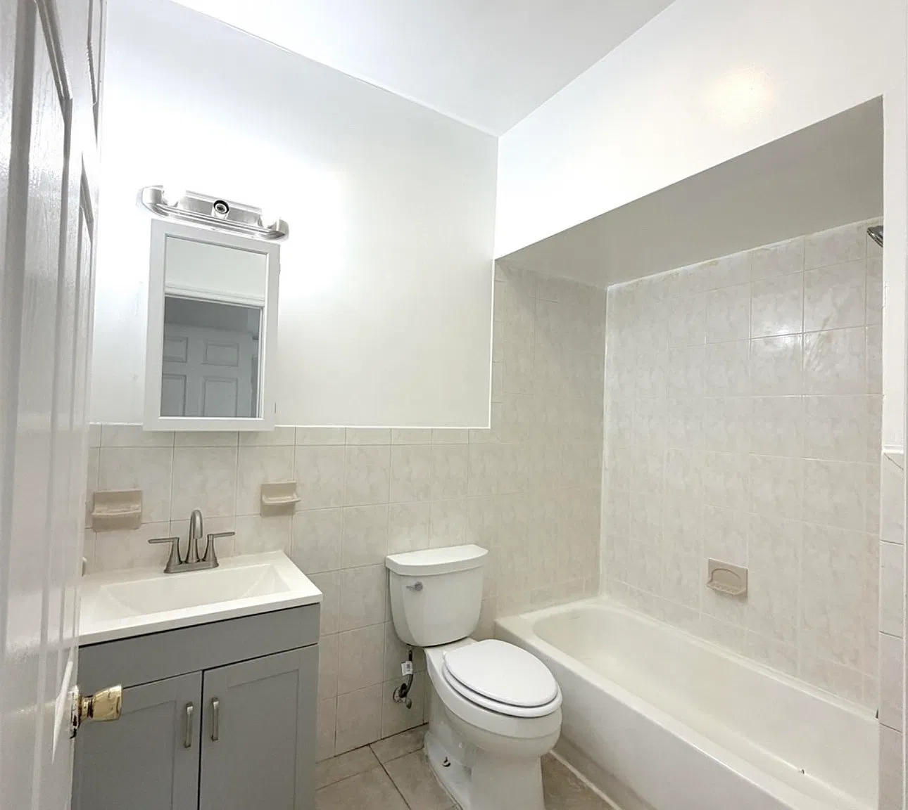 2 bed, 1480 sqft, $2,400 — Photo 4