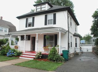 41 Harvest St, Lynn, MA 01902