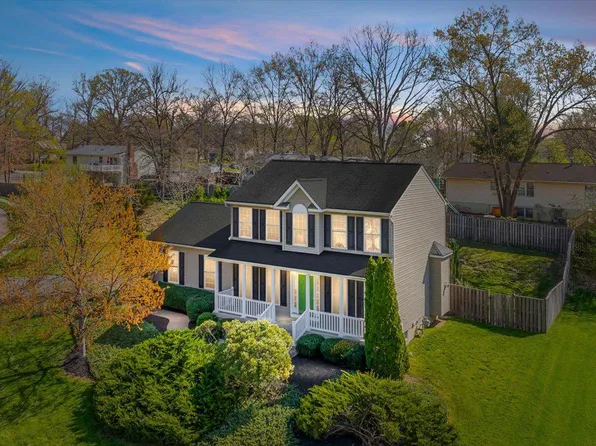 5 Prescott Ln, Fredericksburg, VA 22405