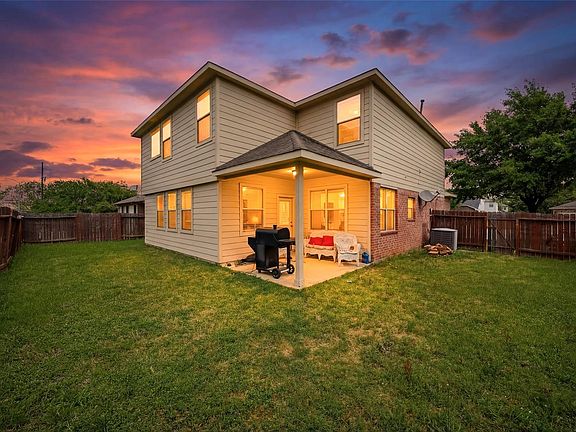 2nd image of 14711 Salamanca Ct