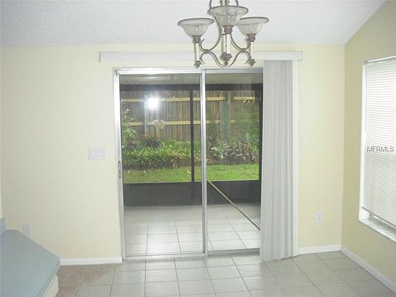 4th image of 1121 Elmendorf Trce