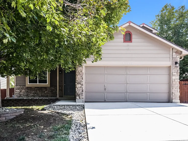 12158 Hudson Ct — Photo 1