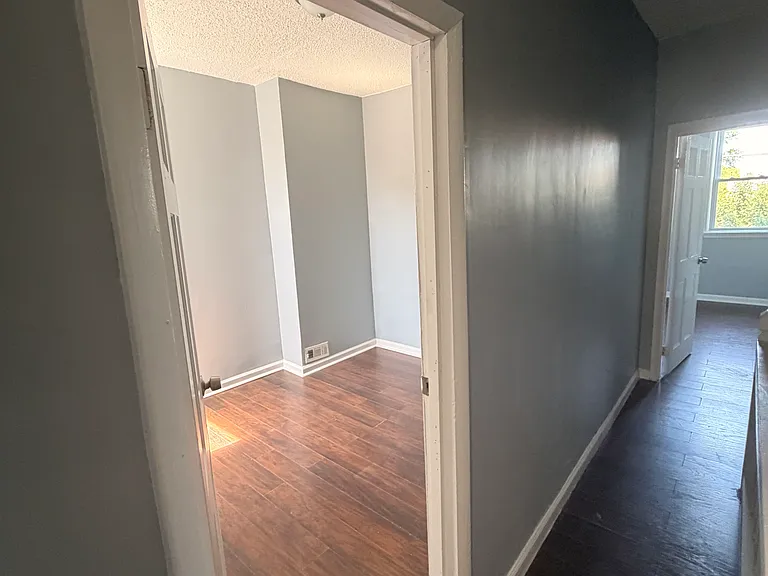 832 N 6th St — Photo 19