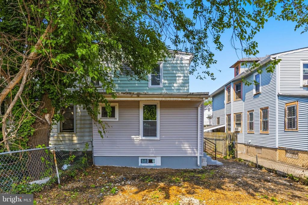 118 S 32nd St, Camden, NJ - View 4