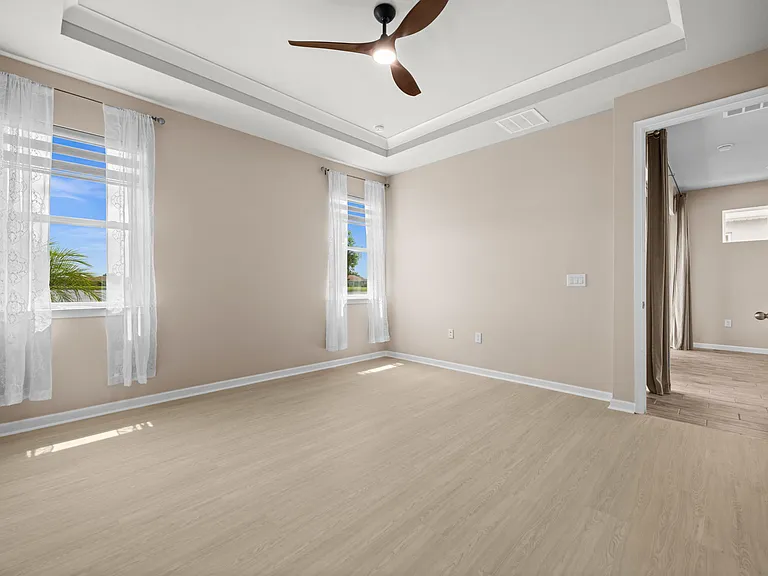 10288 Bonavie Cove Dr — Photo 24