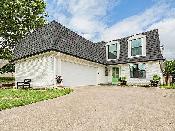 2nd image of 2844 Lawtherwood Pl