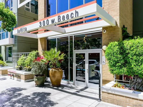 300 W Beech St Unit 1906, San Diego, CA 92101