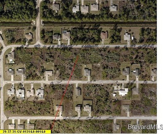 1st image of 184 Crescent St SE