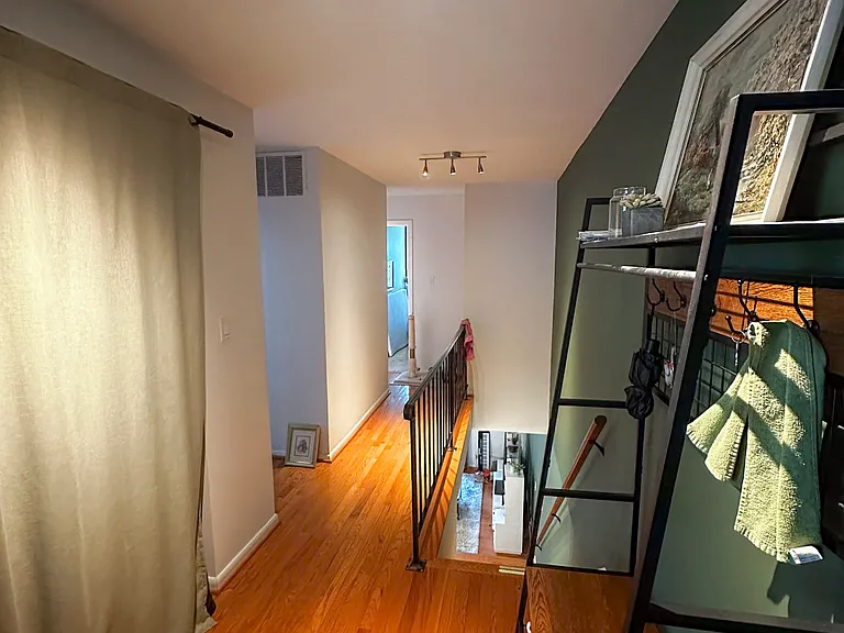 Entryway (current)
