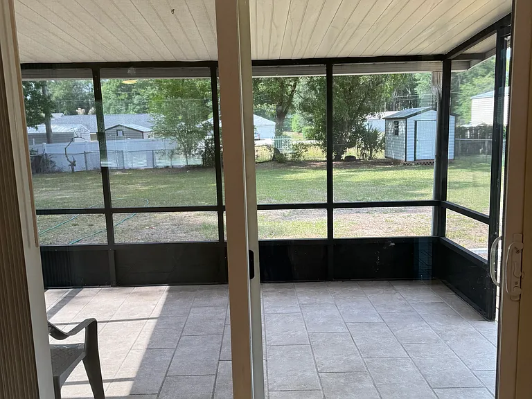 4635 SE 137th Pl — Photo 9