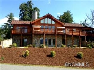 486 Peaks Dr, Lake Lure, NC 28746