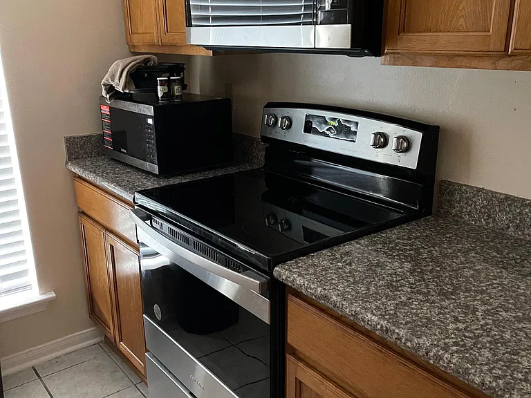 1153 Heather Ln #C — Photo 7