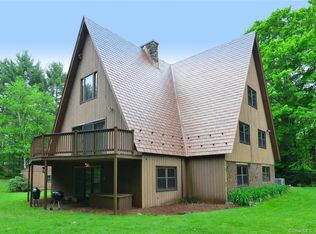 131 Kozey Rd, Eastford, CT 06242