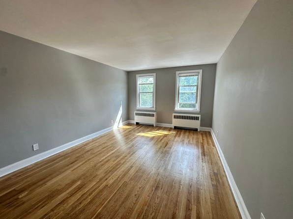 85 S Highland Ave #B22