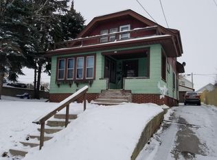 934 S 22nd St, Manitowoc, WI 54220