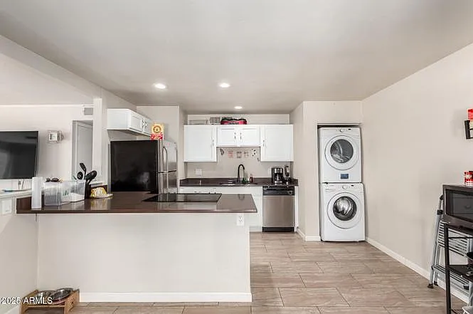 13805 N 48th Ave — Photo 4