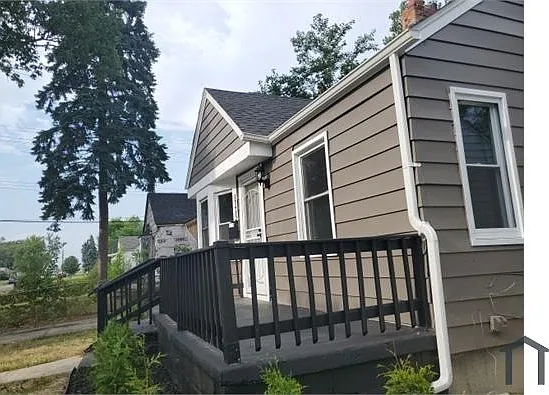 19482 Dwyer St — Photo 21