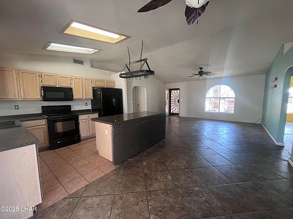5th image of 3419 Hassayampa Dr