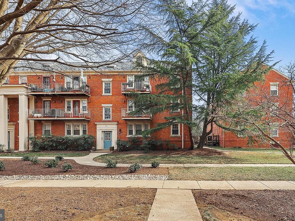 1st image of 1315 E Abingdon Dr APT 5