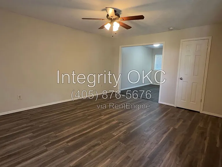 2614 Elwood Dr — Photo 24