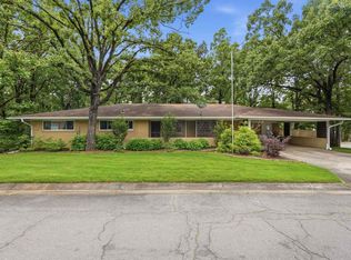 7511 L St, Little Rock, AR 72207