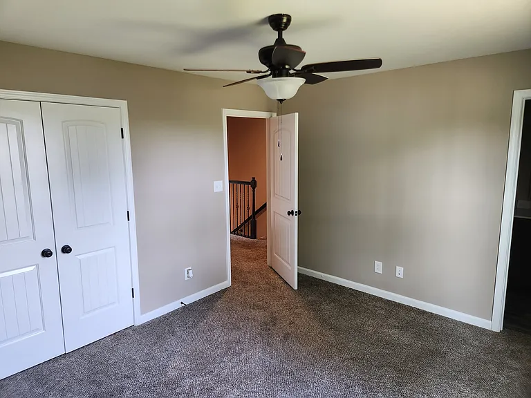 815 Howard St #F — Photo 13