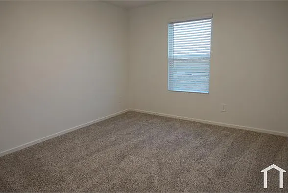 3004 Fall Gold Ln — Photo 8