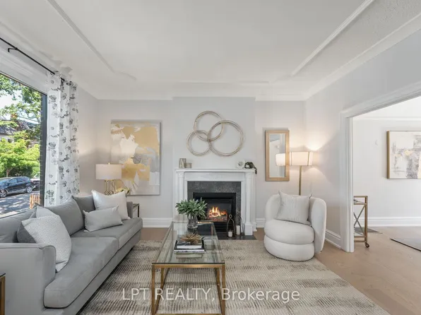 29 Grace St, Toronto, ON M6J 2S4