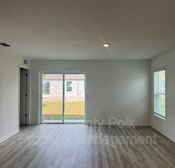 1139 Amber Waves Ct — Photo 18